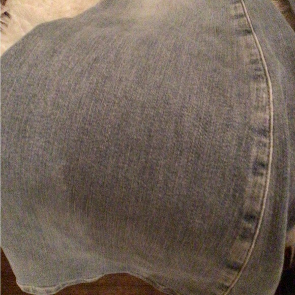 NEW! We the free Jayde flare jeans - Picture 5 of 6